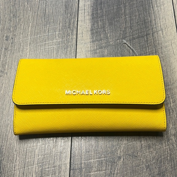 Michael kors wallet - Picture 1 of 3